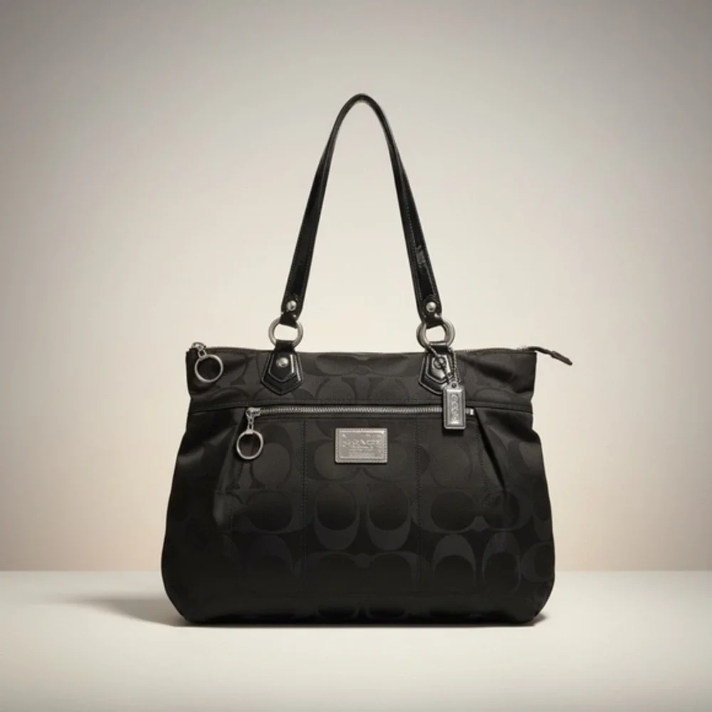 ✨ Coach Poppy Black Signature Tote Pink Satin Lining Patent Trim EUC